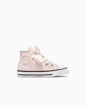 Pink / White Converse Chuck Taylor All Star Ruffles & Bows Easy-On Kids' Sneakers UK | C-78152039