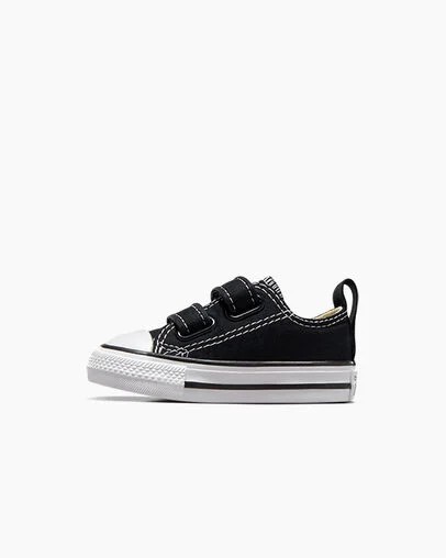 Black Converse Chuck Taylor All Star 2V Kids' Canvas Shoes UK | C-69145739