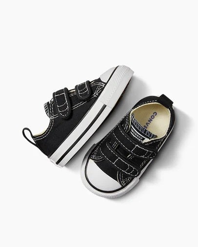 Black Converse Chuck Taylor All Star 2V Kids' Canvas Shoes UK | C-69145739