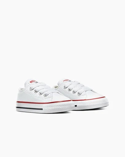 White Converse Chuck Taylor All Star Classic Kids' Sneakers UK | C-95280349