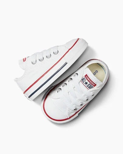 White Converse Chuck Taylor All Star Classic Kids' Sneakers UK | C-95280349