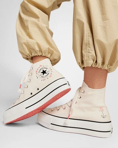 White Converse Chuck Taylor All Star Lift Women Platform Shoes UK | C-48716059