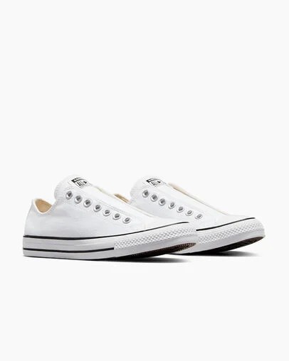 White / Black Converse Chuck Taylor All Star Women Slip On Shoes UK | C-59613249