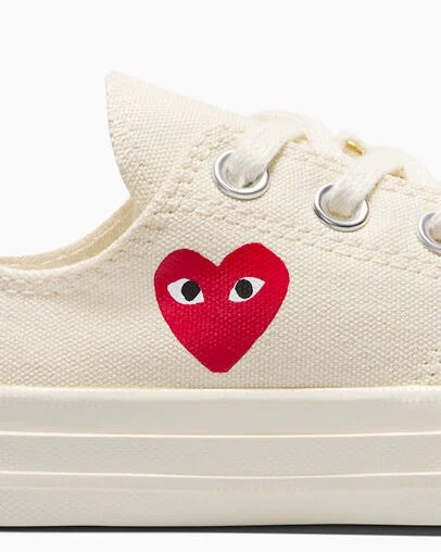 White / Red / Black Converse PLAY Comme des Garçons Single Heart Chuck 70 Kids' Sneakers UK | C-75493269